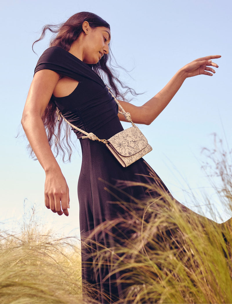 Wildwood Crossbody in Leather