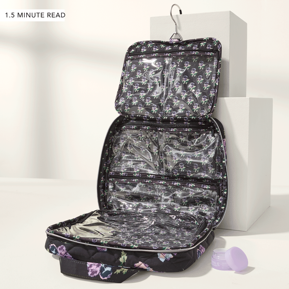 Vera bradley 2025 makeup bag hanging
