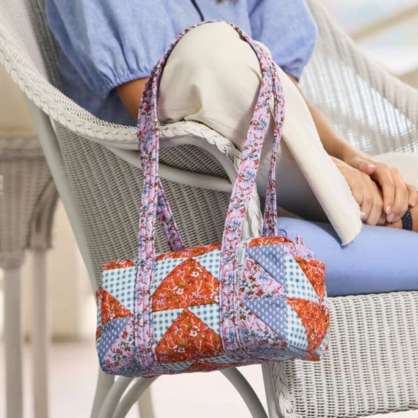 How to Clean Your Handbag: A Step-by-Step Tutorial