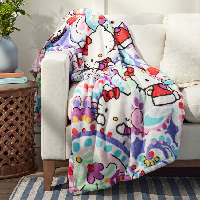 Hello Kitty Plush Throw Blanket | Vera Bradley