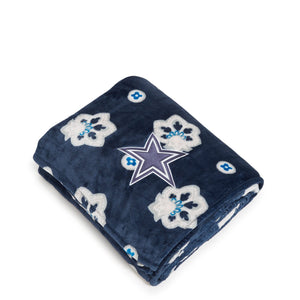 NFL Oversized Throw Blanket - Dallas Cowboys Bandana - Swatch Image