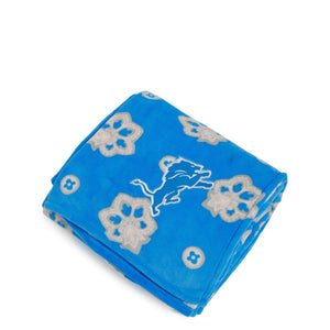 NFL Oversized Throw Blanket - Detroit Lions Bandana - Swatch Image