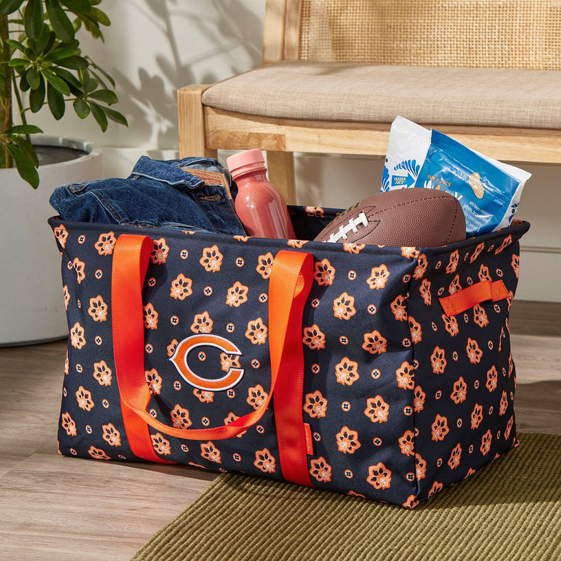 NFL ReActive Large Car Tote-Chicago Bears Bandana-Image 1-Vera Bradley