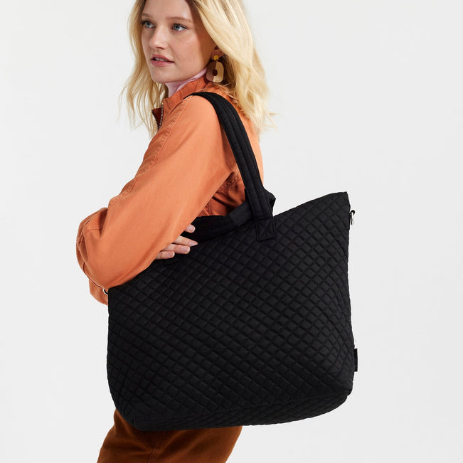 Vera Bradley - Black Beige Printed Quilted Shoulder Bag Cotton | SilkRoll