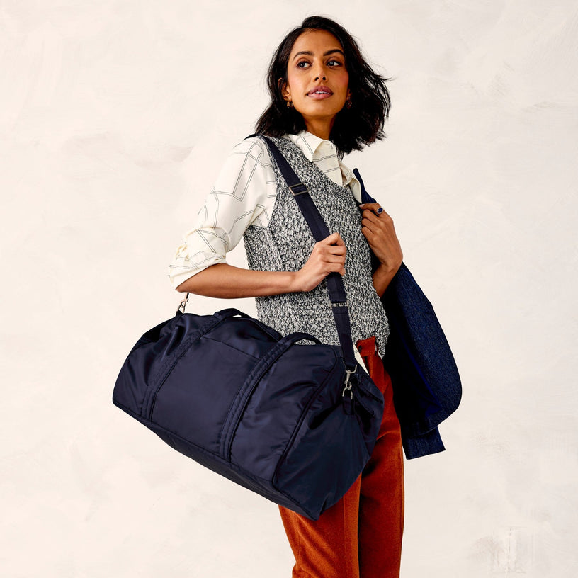 Large Miramar Weekender-Peacoat-Image 2-Vera Bradley