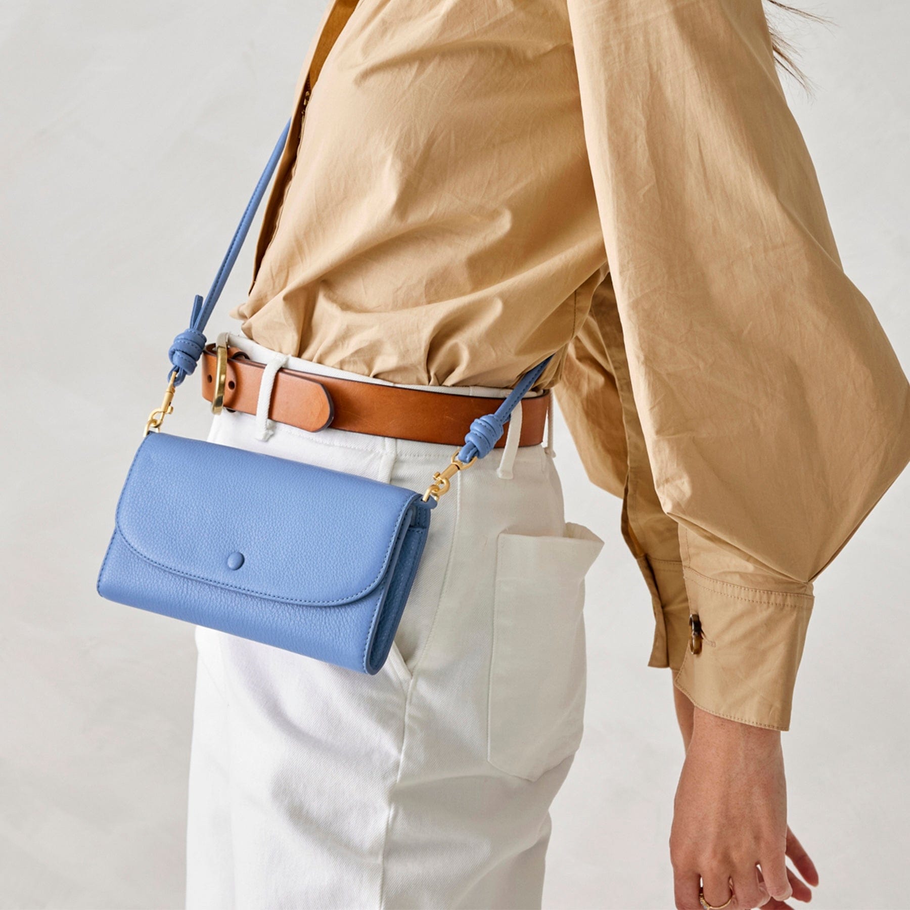 Wildwood Wallet Crossbody - Leather | Vera Bradley