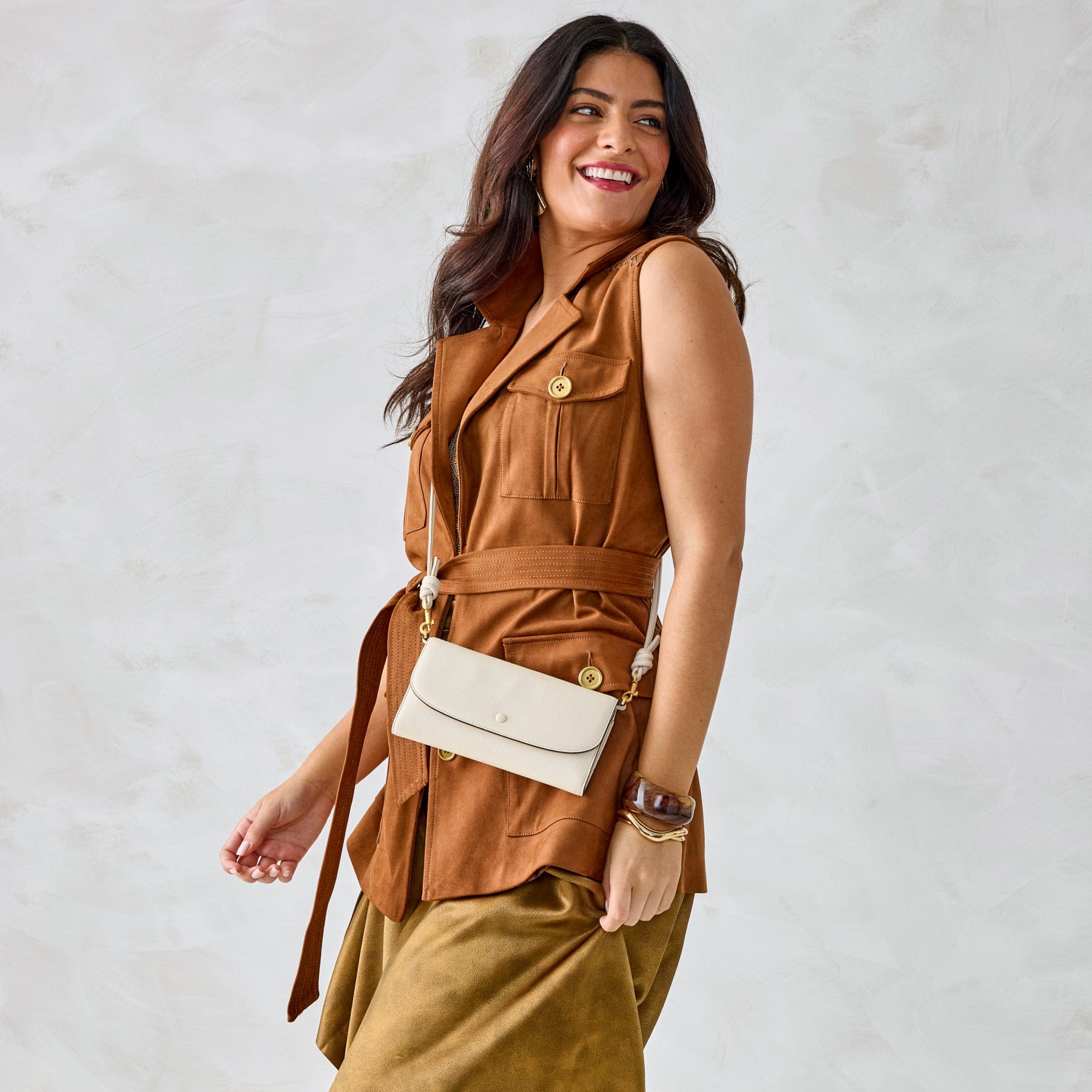 Wildwood Wallet Crossbody - Leather | Vera Bradley
