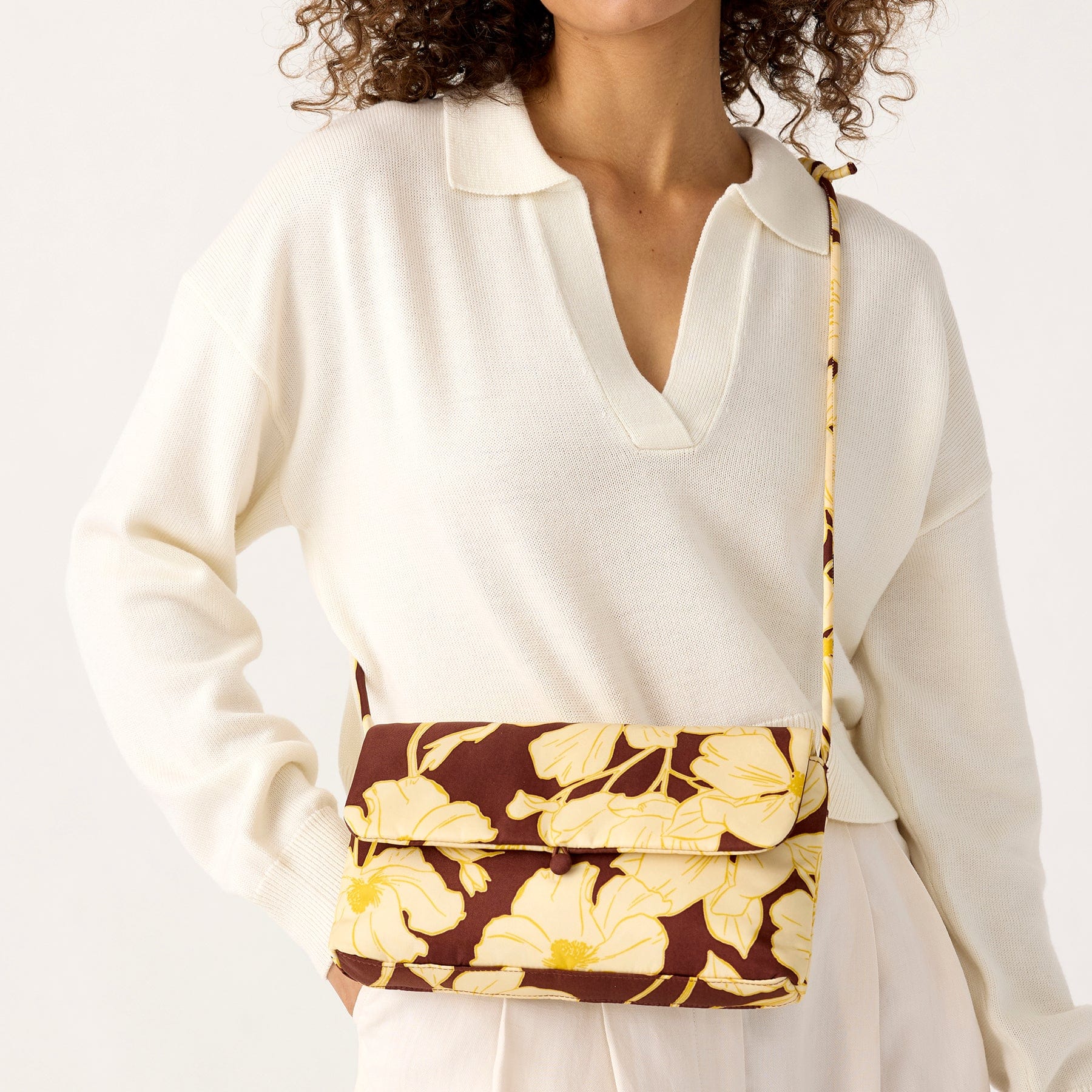 【新品・送料込】a.Mag BERNARDO BADER Andover Shoulder Bag - Leather | Vera Bradley – Vera Bradley