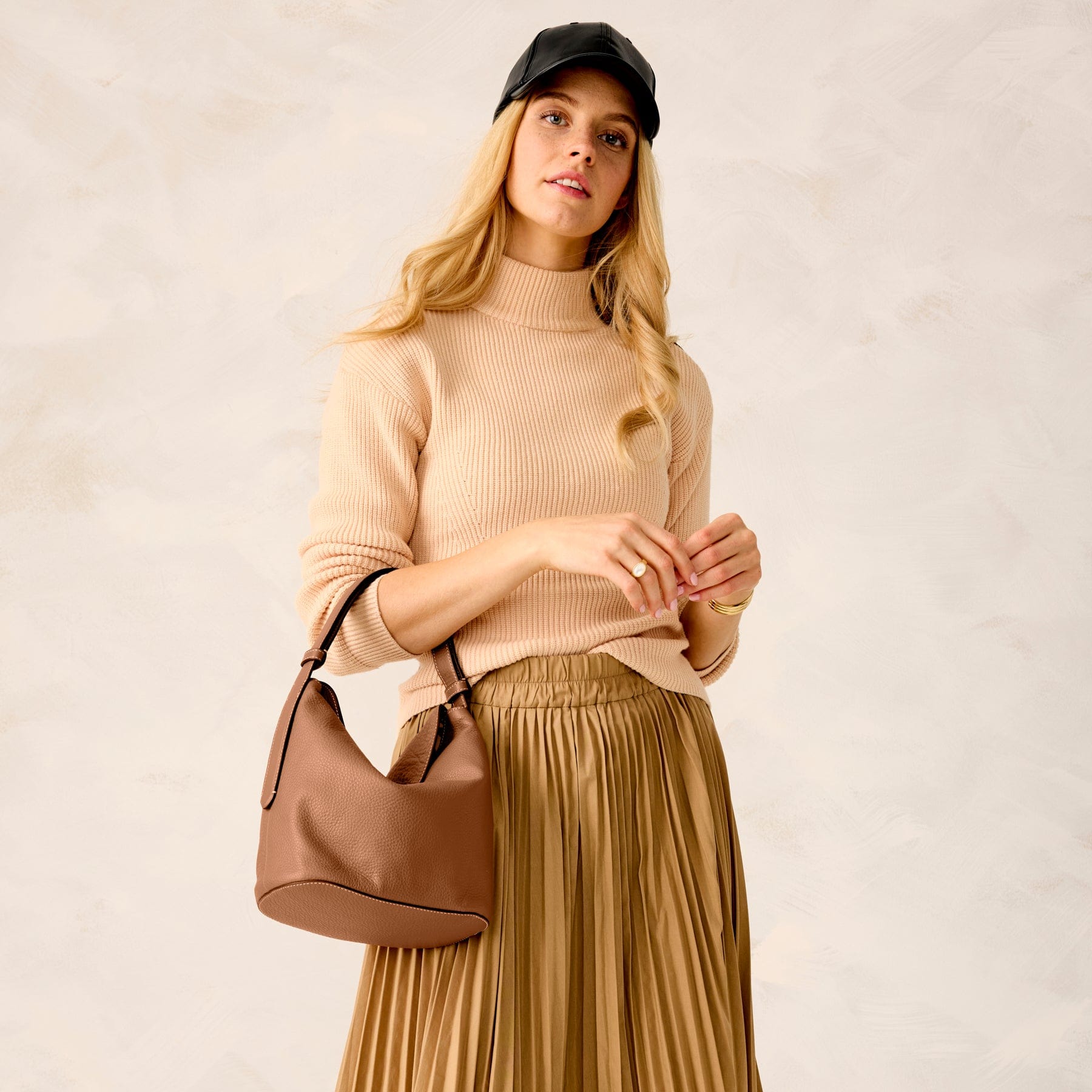 Astoria Shoulder Bag - Leather | Vera Bradley