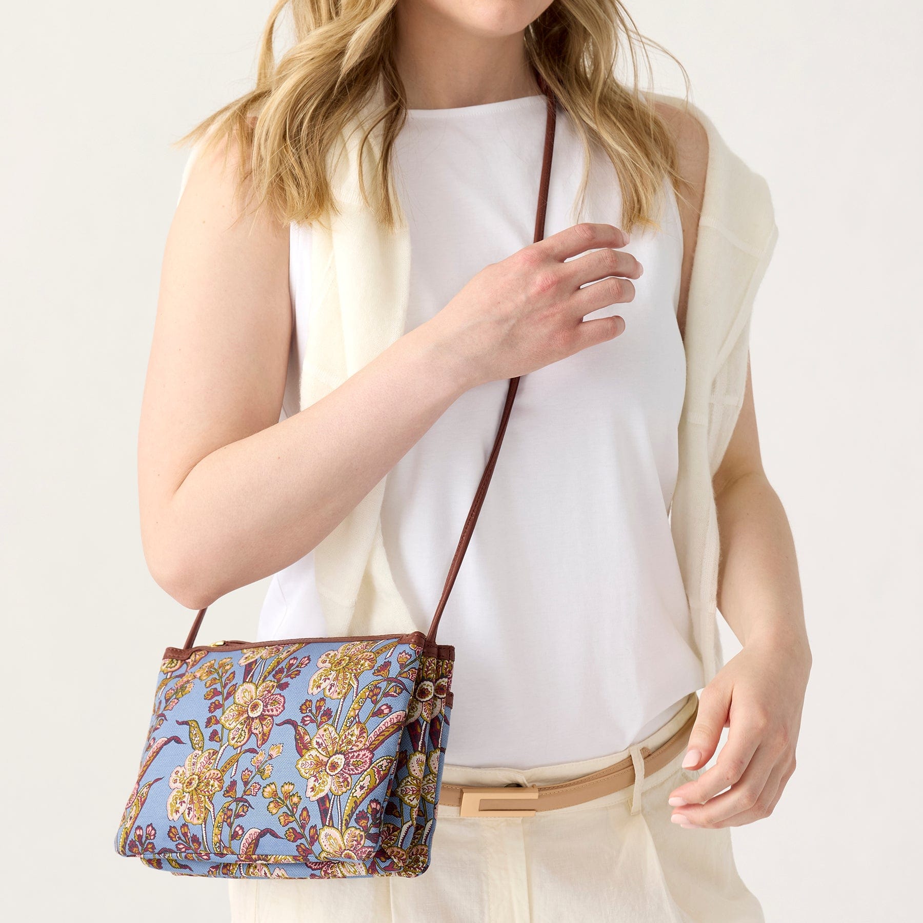 Foxbury Crossbody - Oxford Canvas | Vera Bradley