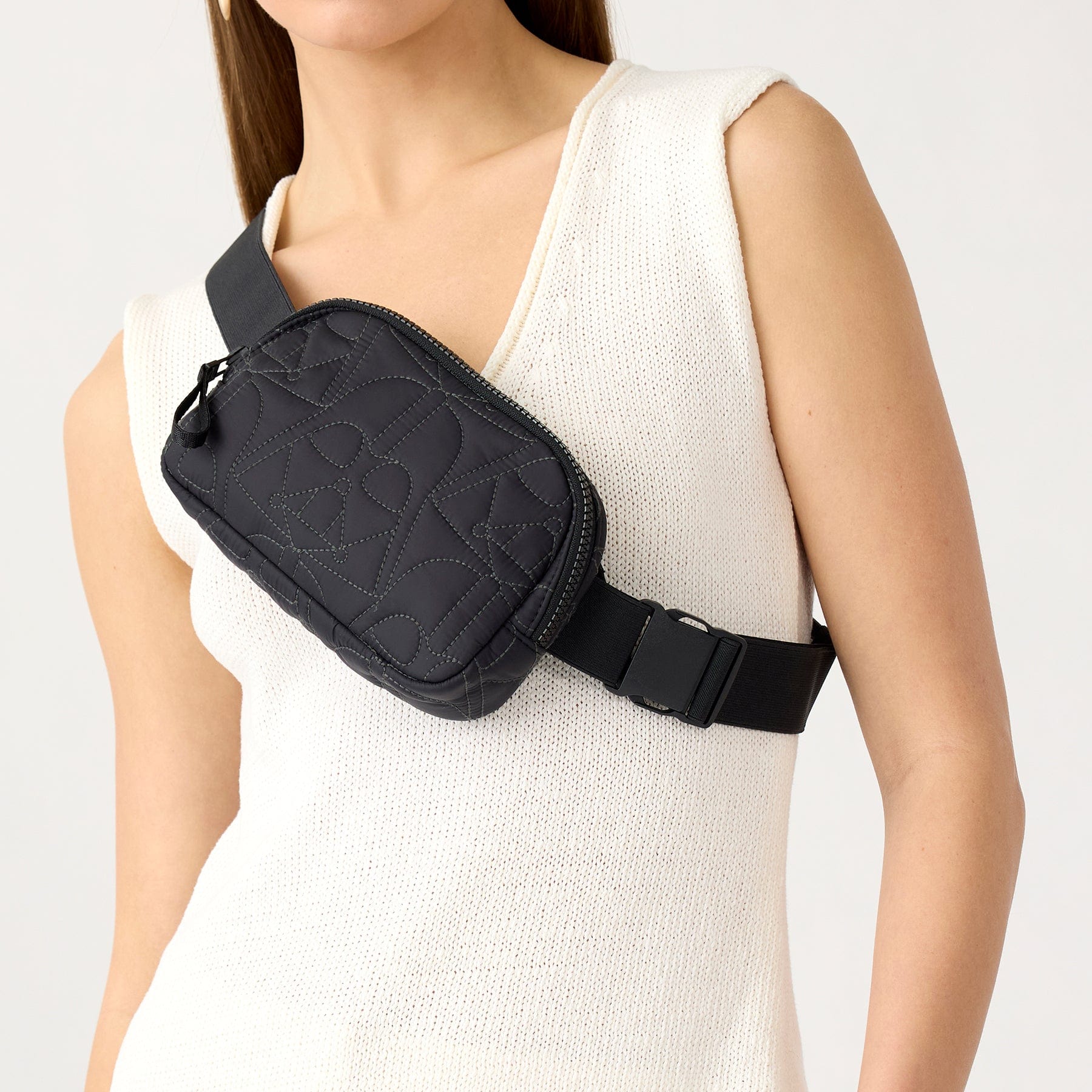 Woodward Small Belt Bag - Featherweight | Vera Bradley