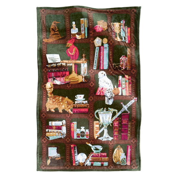 Harry Potter™ Plush Throw Blanket - Hogwarts Library