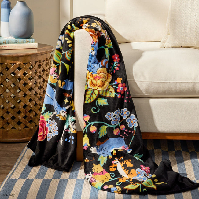 Vera bradley disney plush best sale throw blanket in mickey's