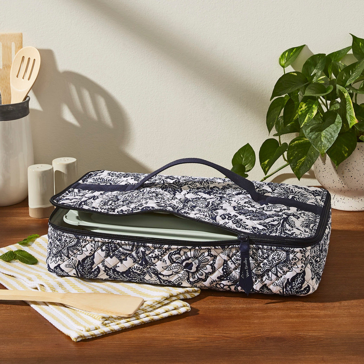 Casserole Carrier - Cotton | Vera Bradley
