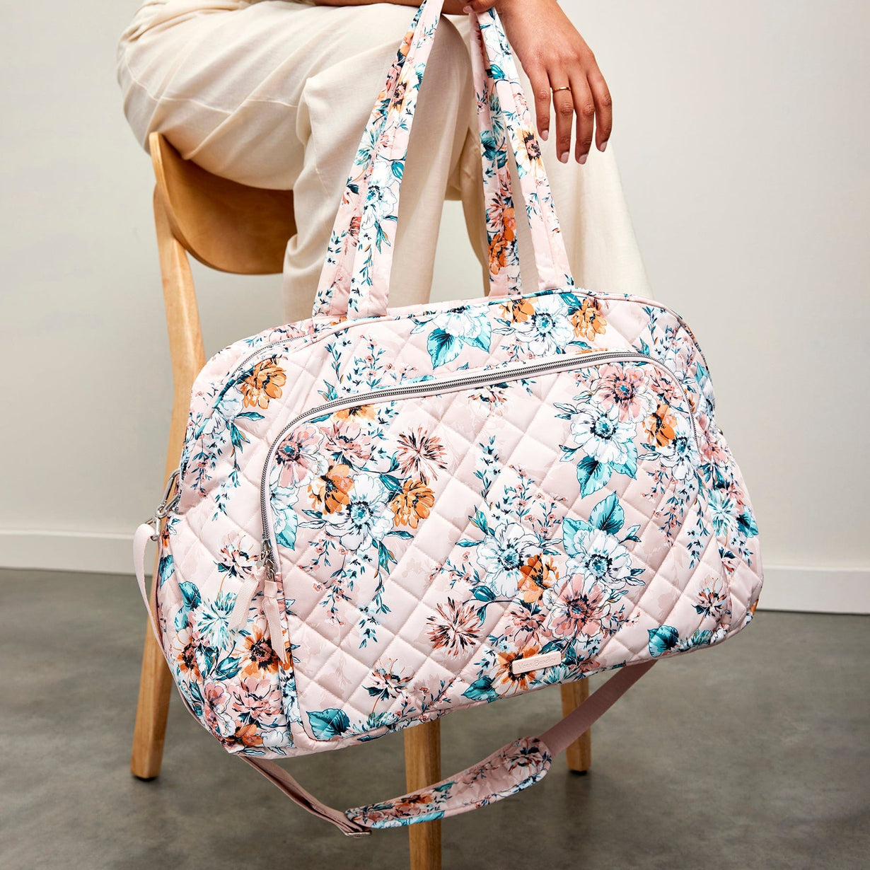 Grand Weekender Travel Bag Peach Blossom Bouquet Vera Bradley