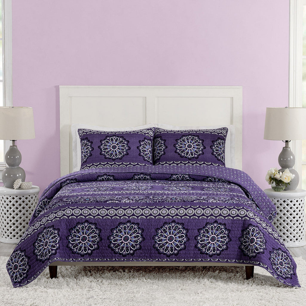 Tranquil Medallion Purple Quilt Set Vera Bradley